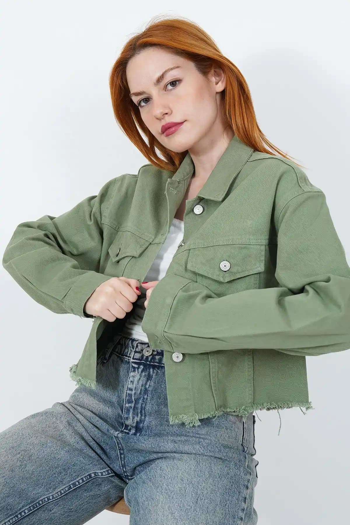 Toptan Ceket Modası ve Satın Alma İpuçları: Güncel Trendler ve Seçim Kriterleri