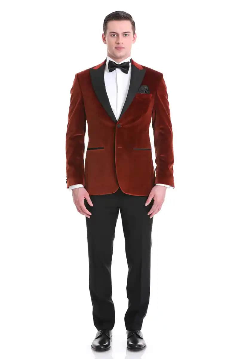 Turuncu Damatlıklar: Modern ve Cesur Düğün Modasında Canlı Renk Seçenekleri