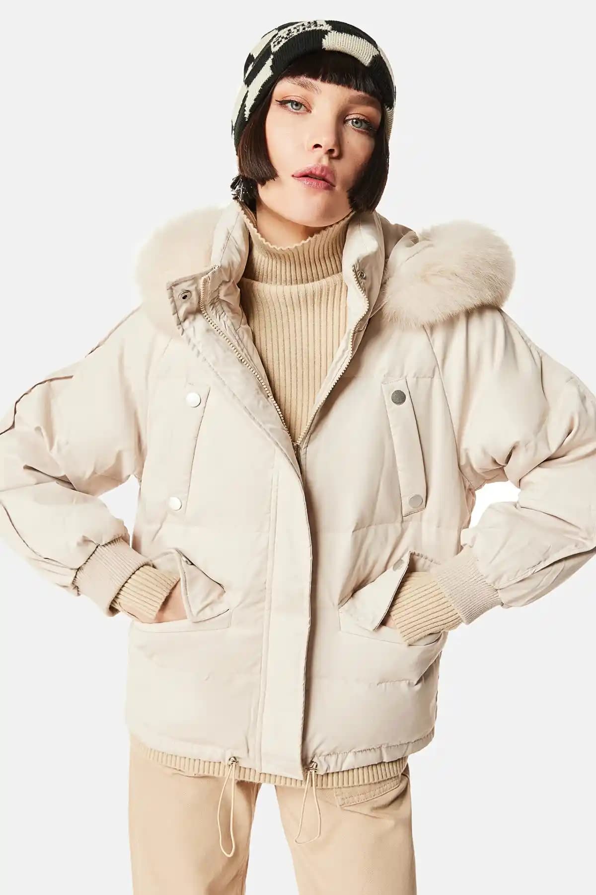 Twist Şişme Montlar: Kışın Şıklık ve Konforunu Bir Arada Sunan Trend Parçalar