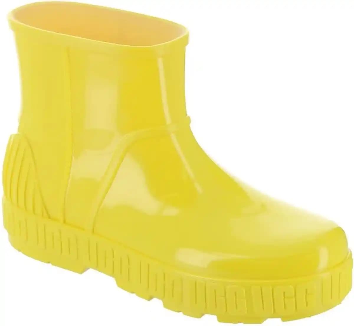 Ugg Yağmur Çizmesi Modelleri: Şıklık ve Fonksiyonelliğin Mükemmel Buluşması