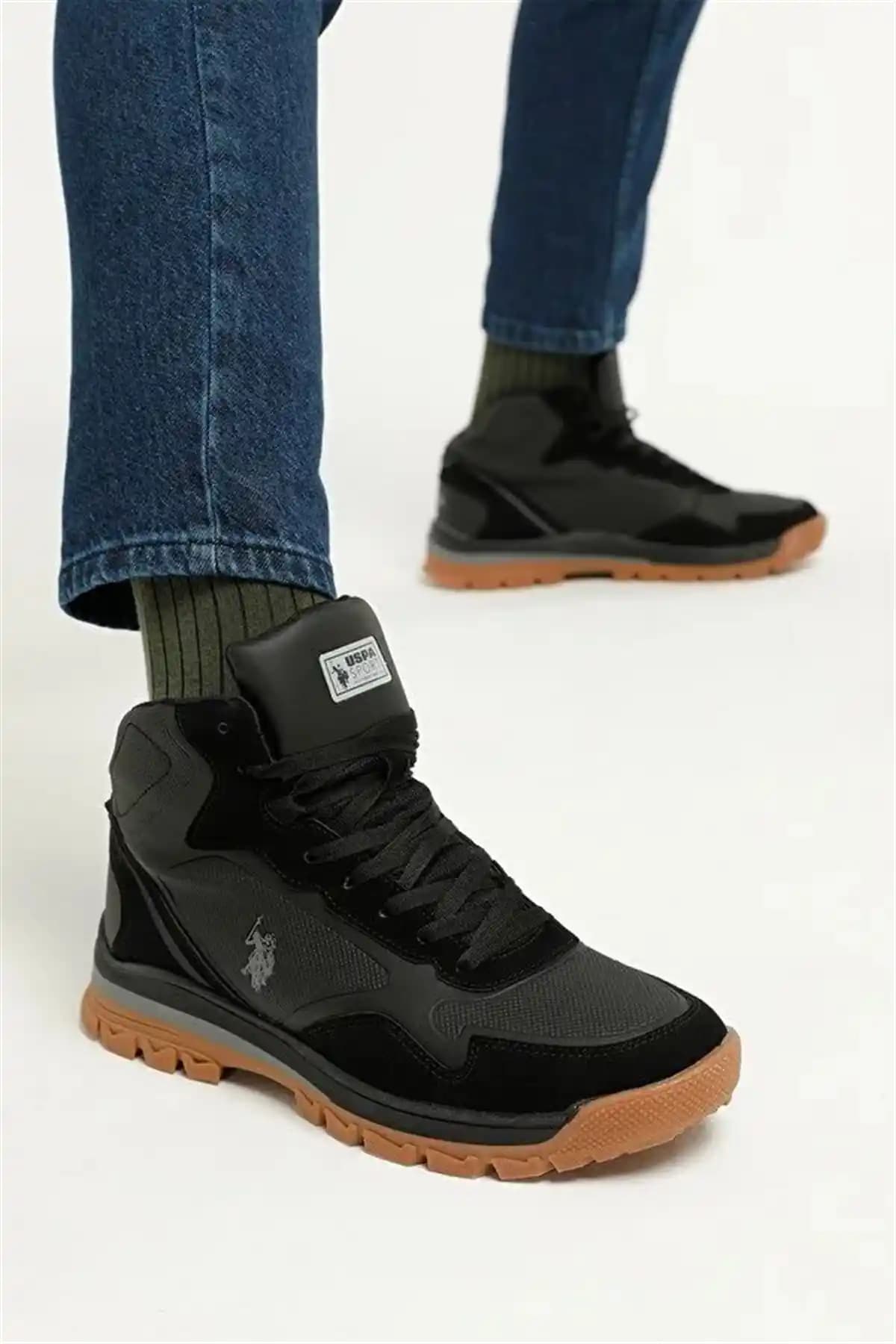 Us Polo Erkek Botları: Şıklık ve Konforu Bir Arada Sunan Modern Koleksiyon