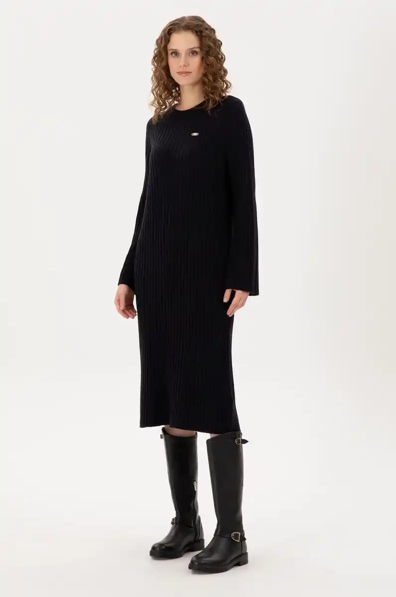 Us Polo Triko Elbise Koleksiyonu: Moda ve Konforun Buluştuğu Güncel Trendler