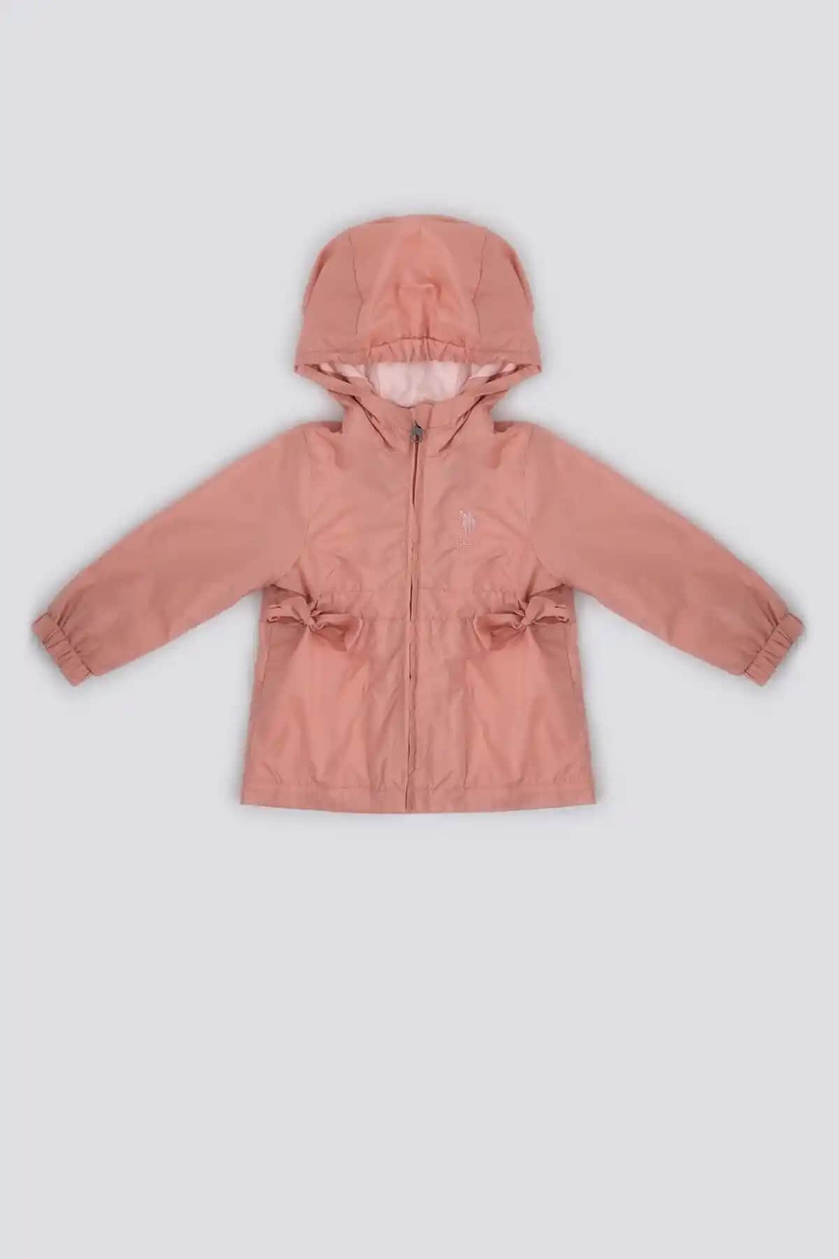 Us Polo Yağmurlukları Moda ve İşlevselliği Bir Arada Sunan Modern Tasarımlar