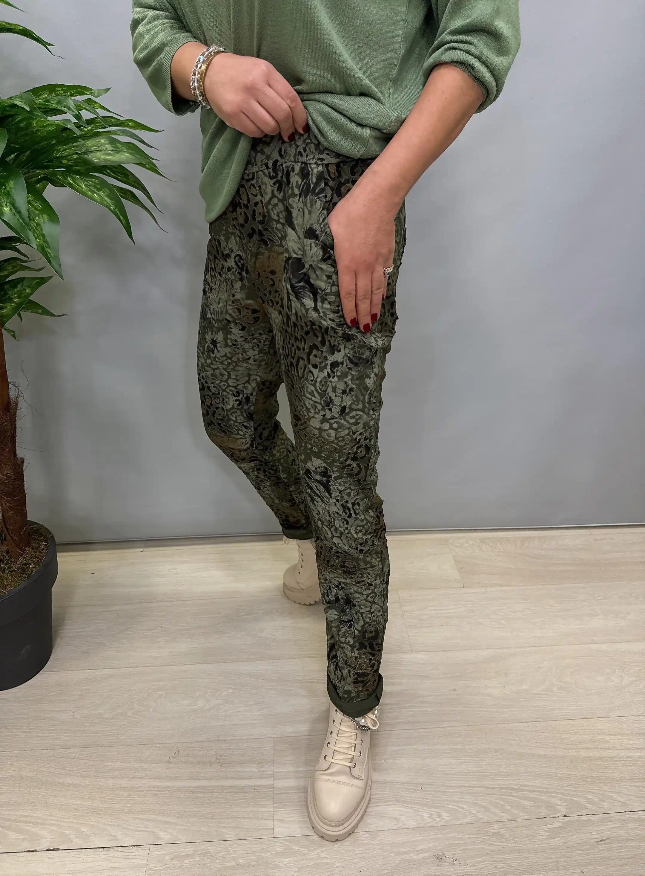 Uygun Pantolon Seçimi: Moda ve Konforun Birlikte Sunulduğu Rehber