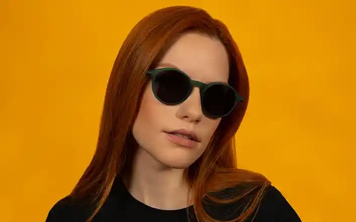 Uzun Yüze Uygun Güneş Gözlüğü Seçim Rehberi: Stil ve Uygunluk İpuçları