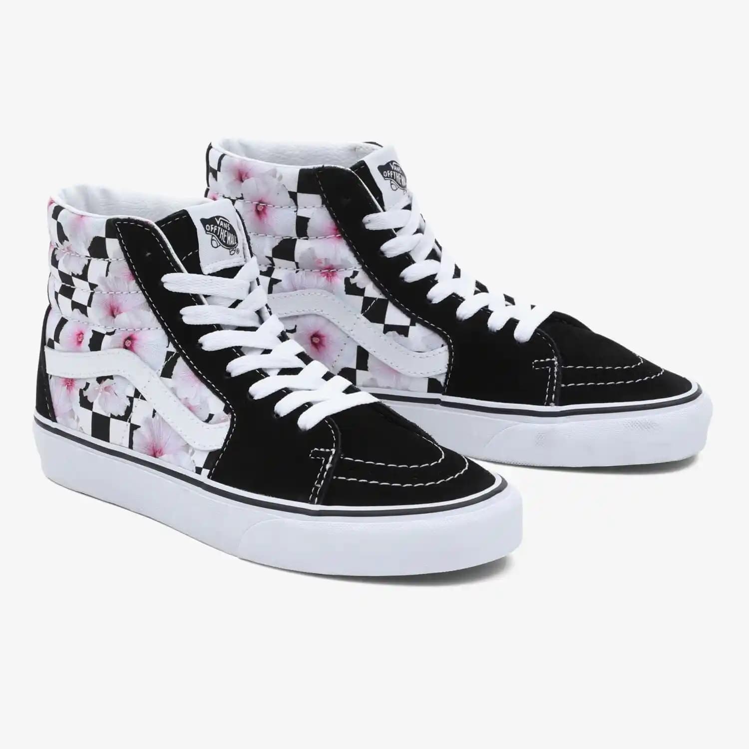 Vans Superstep Modasında Yenilikçi Tasarım ve Konforun Buluşması