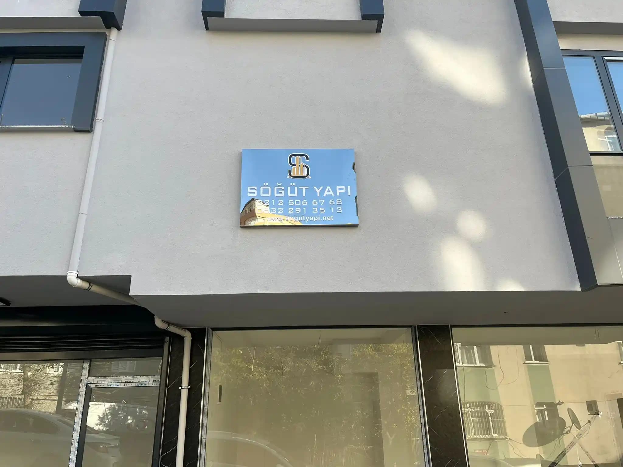 Vip Tekstil'in Moda Endüstrisindeki Yeri ve Sektöre Katkıları Analizi