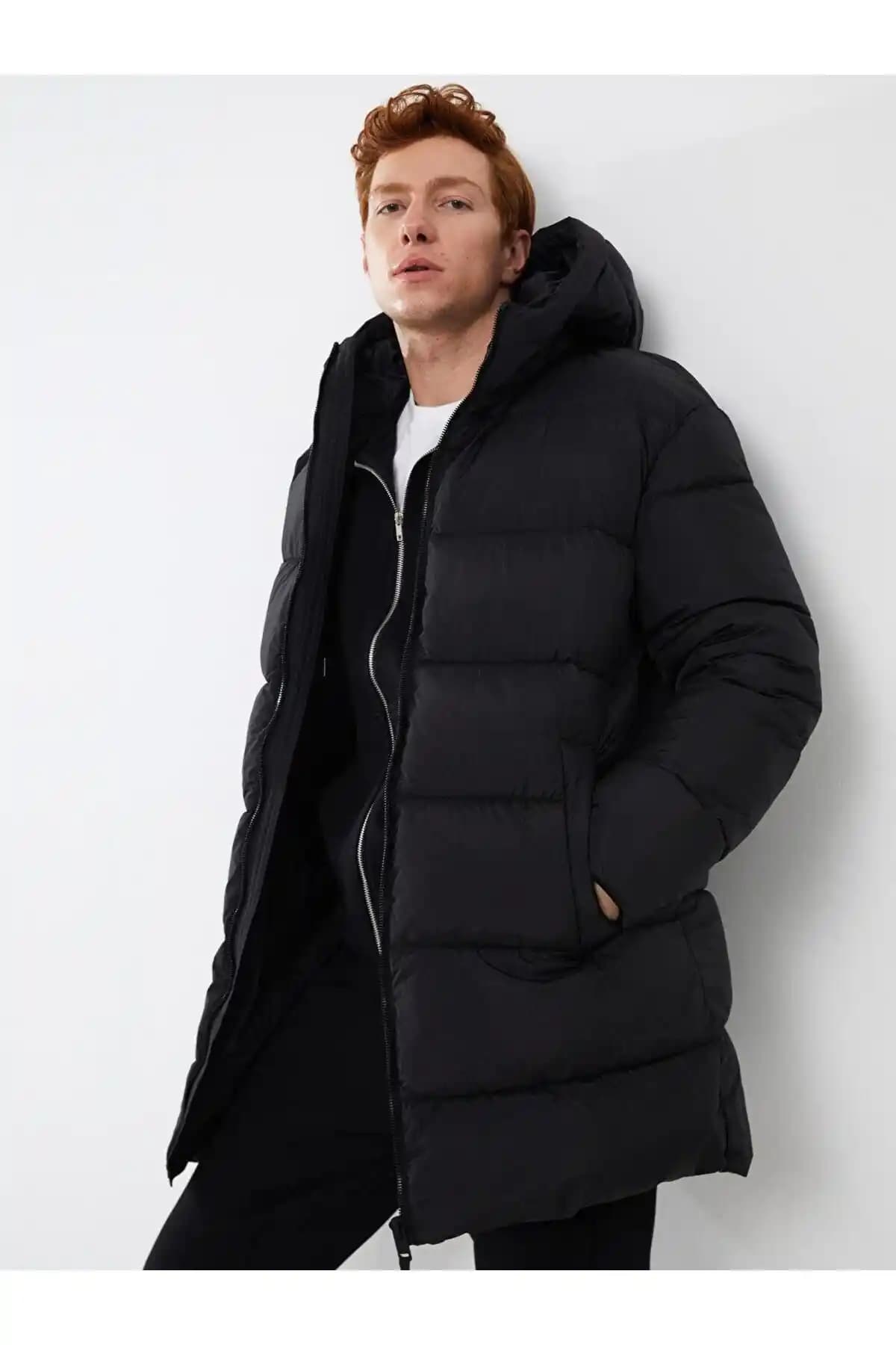 Xside Erkek Montlarıyla Modern Tasarım ve Fonksiyonelliğin Birleşimi