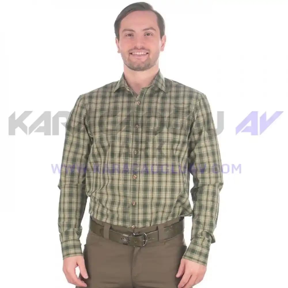 Yakasız ve Uzun Kollu Erkek Gömlekleri: Güncel Moda Trendleri ve Kombinasyon İpuçları