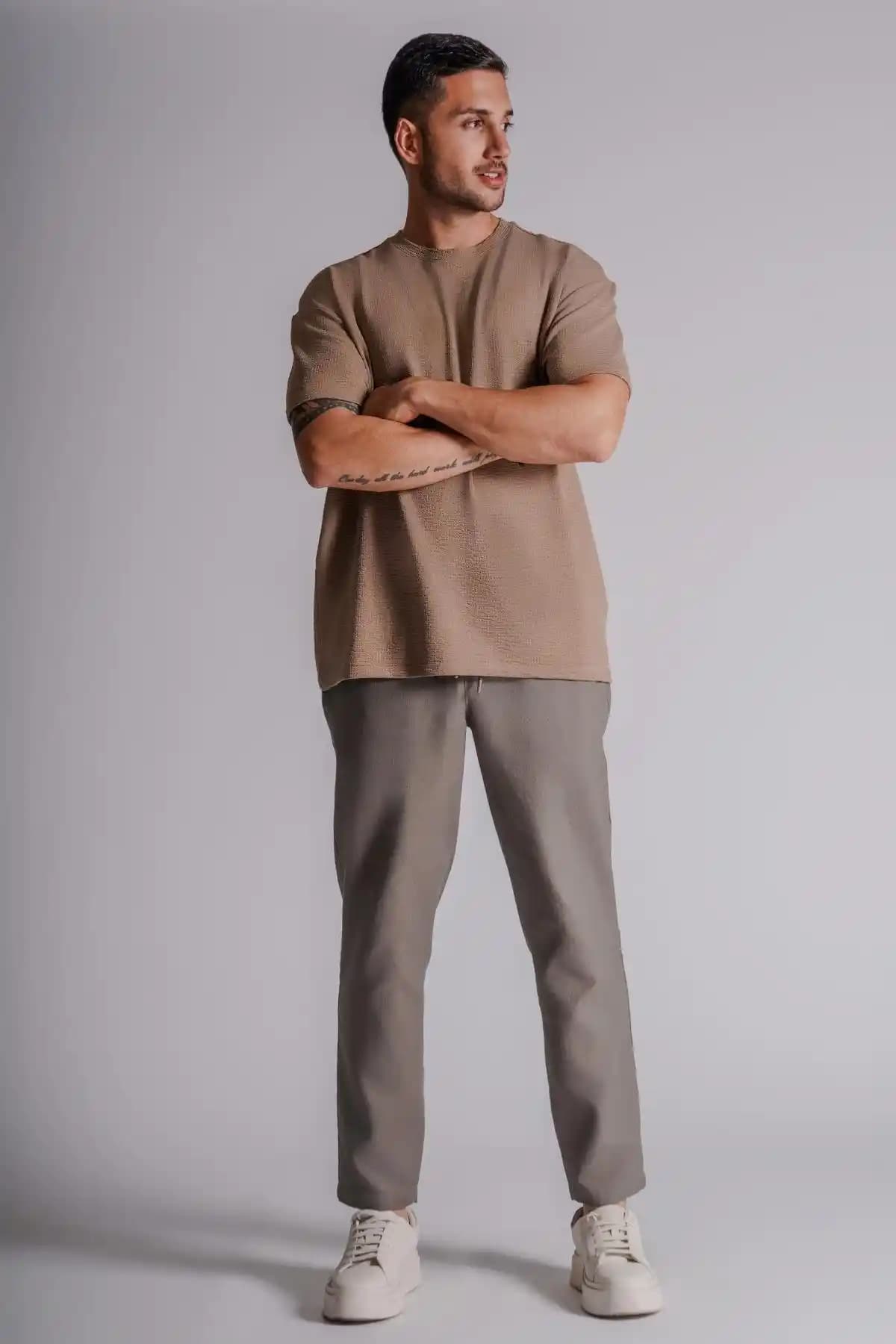 Yandan Cepli Keten Pantolon Erkekler İçin Şıklık ve Konforun Buluşma Noktası