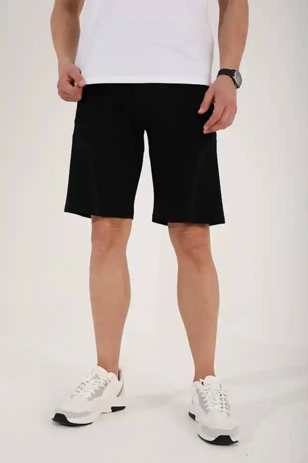 Yarım Şort Modası ve Stil İpuçları: Yazın Rahat ve Şık Görünmenin Yolu