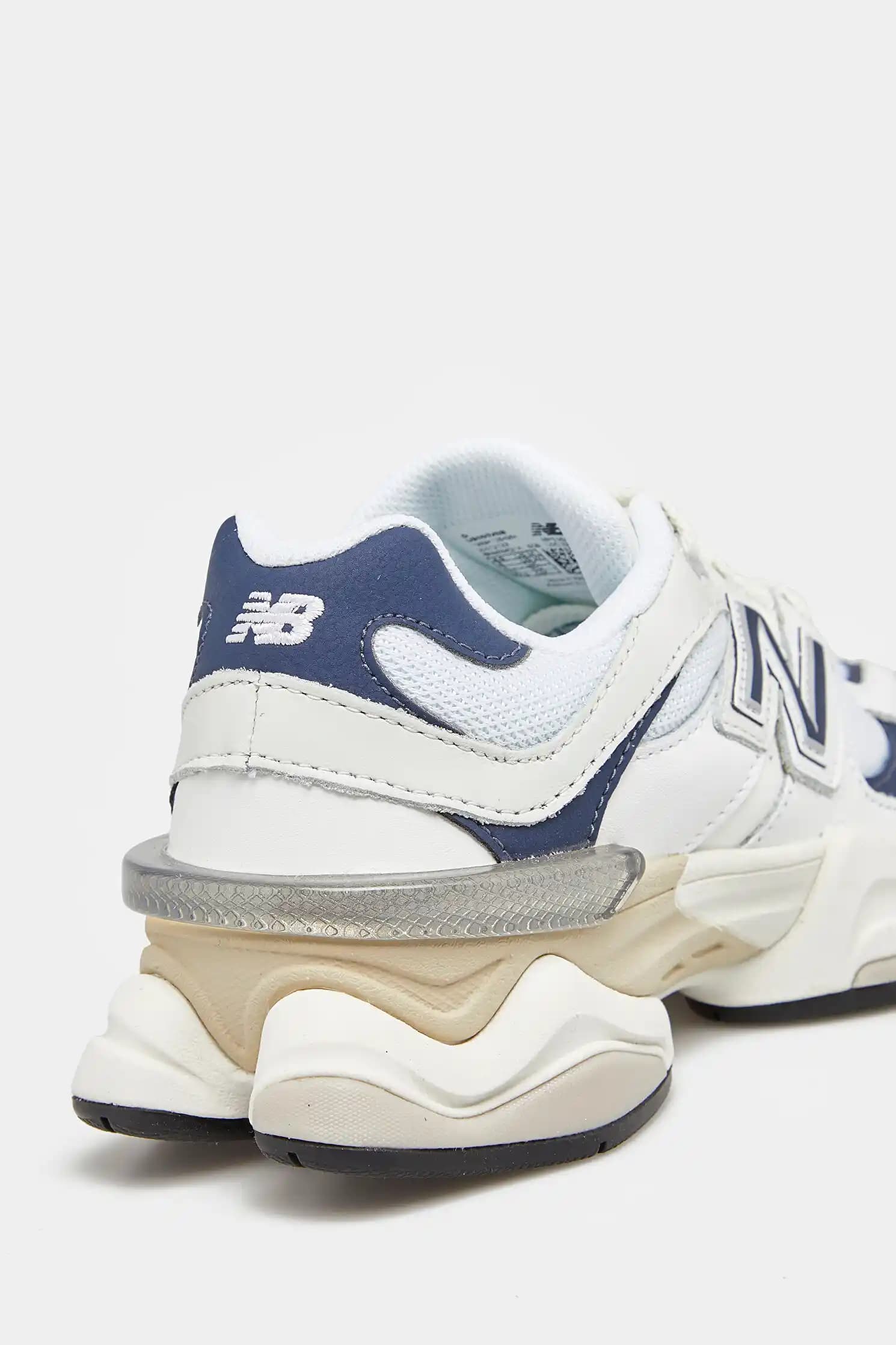 Yeni Balance Deri Ayakkabılar: Şıklık ve Konforu Bir Arada Sunan Modern Tasarımlar