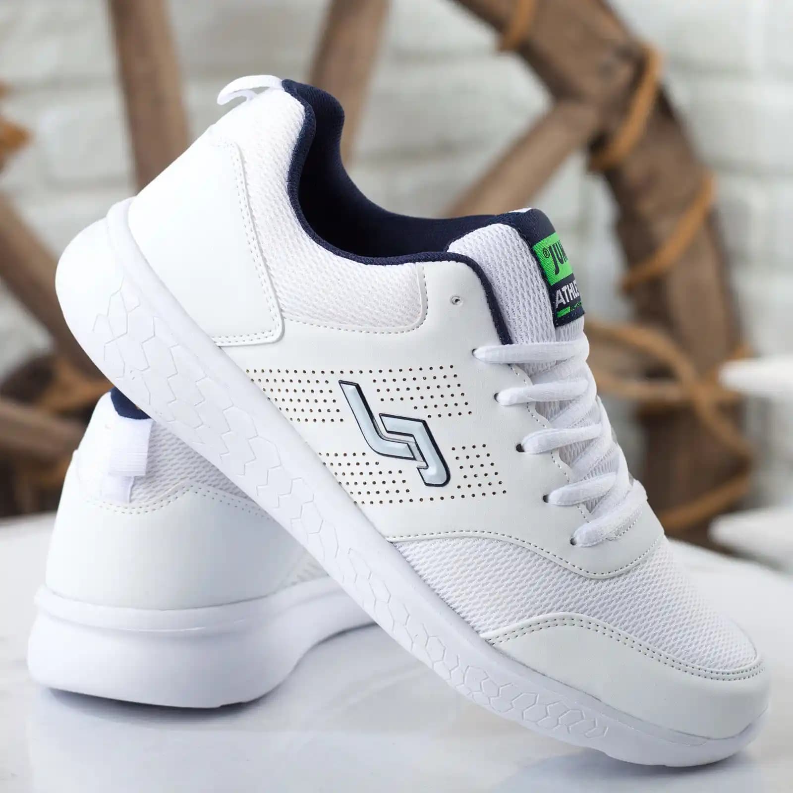 Yeni Sezon Erkek Ayakkabıları Trendleri ve Teknolojik Yenilikler