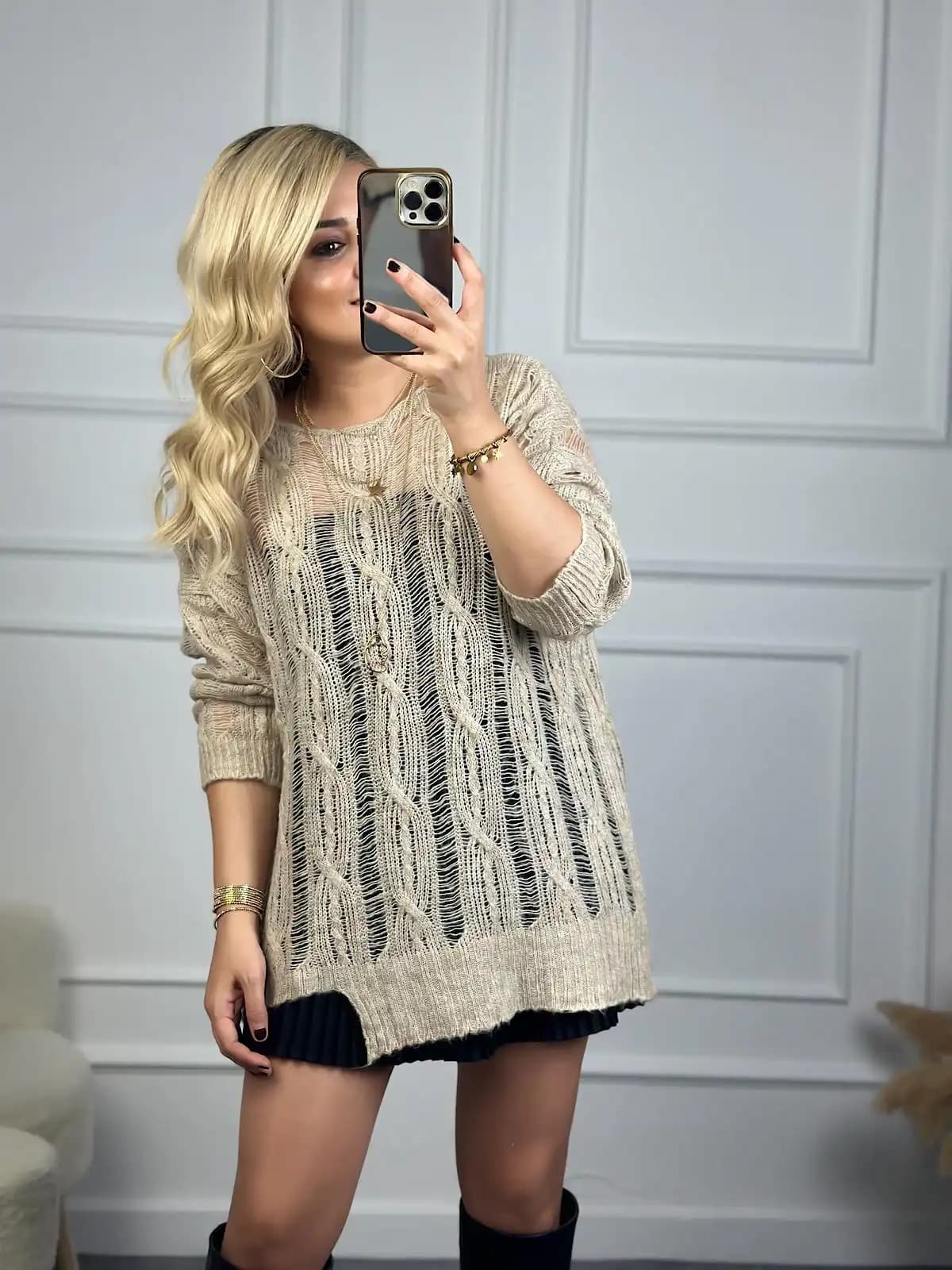 Yeni Sezon Kazak Modelleri ile Stilinizi Güncelleyin ve Trendleri Takip Edin