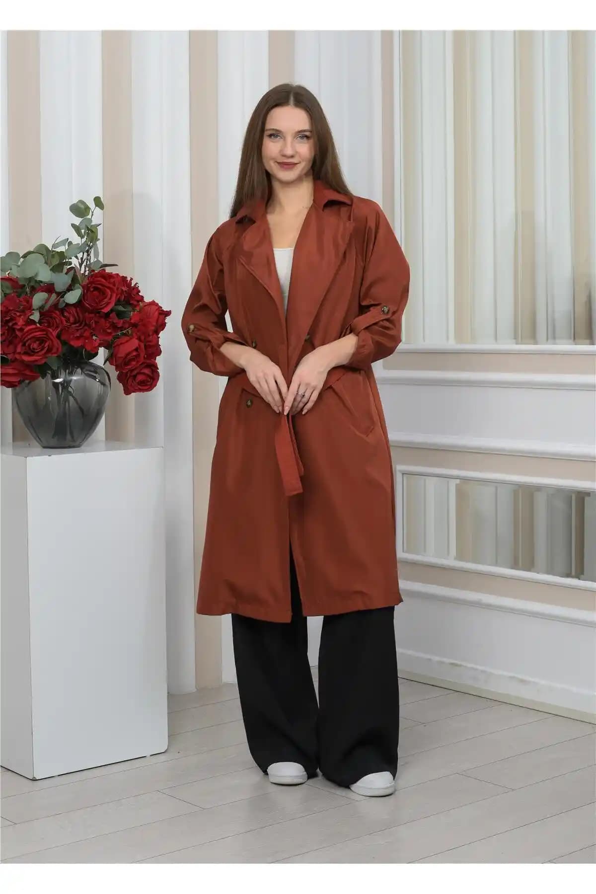 Yeni Sezon Trençkot Trendleri ve Modaya Uygun Seçenekler Hakkında Bilgiler