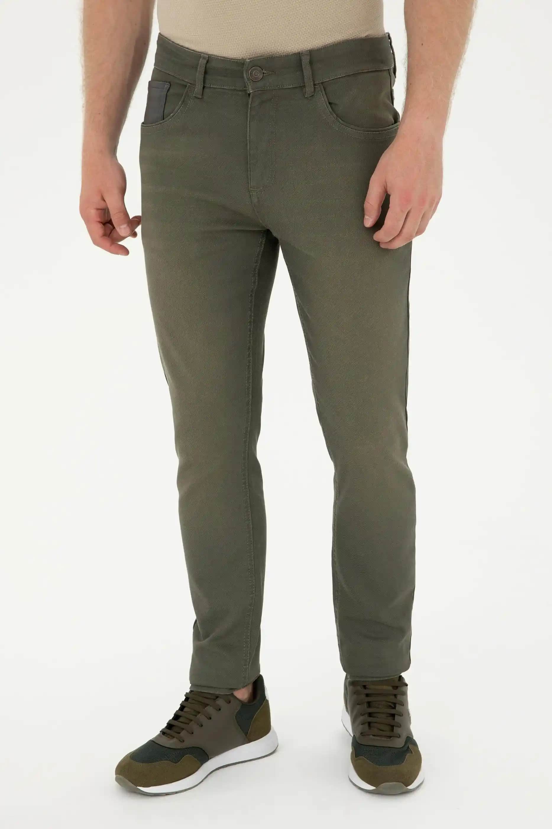 Yeşil Jean Modasında Güncel Trendler ve Kombinasyon İpuçları