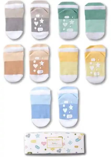 Katia & Bony Şerit Desenli Patik Çorap ile Bamboo Yenidoğan Çorabı Arasında Konfor Kalite