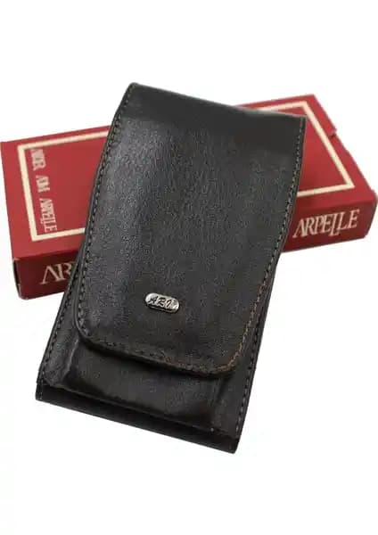 Arı 01 Deri Sigaralık: Şık ve Kullanışlı Tasarımıyla Günlük Sigara Aksesuarı