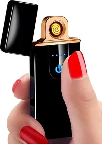 By Marine Siyah USB Şarjlı Çakmak: Modern Tasarım ve Yenilikçi Özellikler