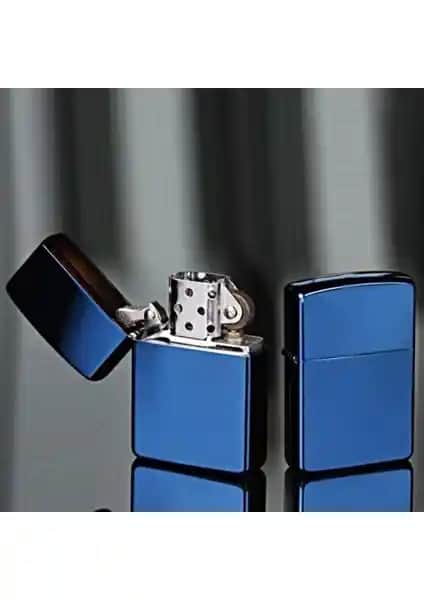 Çınar Çakmak Sapphire Blue Benzinli Çakmak: Estetik ve İşlevselliğin Modern Buluşması