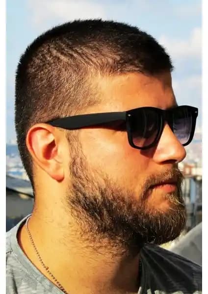 Di Caprio Erkek Güneş Gözlüğü Çerçevesi: Şıklık ve Koruma Sunan Modern Tasarım