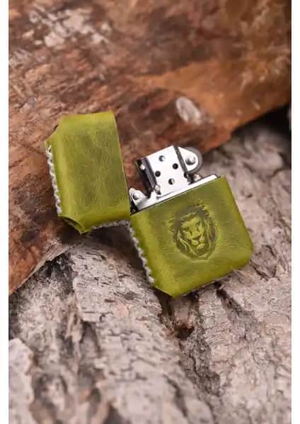 El Yapımı Hakiki Deri Kılıflı Zippo Çakmak: Şıklık ve Dayanıklılık Bir Arada