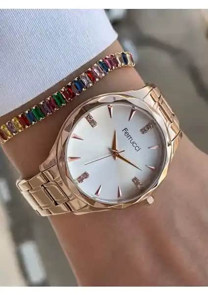 Ferrucci Kadın Kol Saati Şıklık ve Fonksiyonelliği Bir Arada Sunar