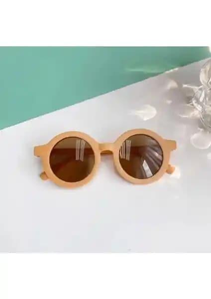 Macerati Iskandinav Çocuk Güneş Gözlükleri 0-10 Yaş Güvenli ve Şık Koruma Seçeneği