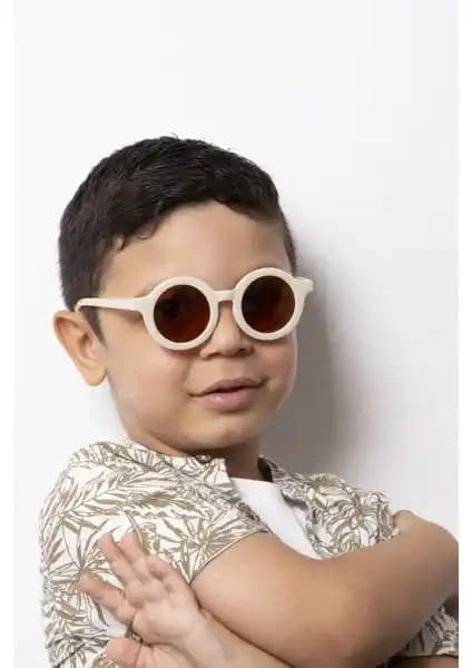 Modalucci Çocuk Güneş Gözlüğü: Güvenli ve Şık Tasarım ile UV Koruma Sağlar