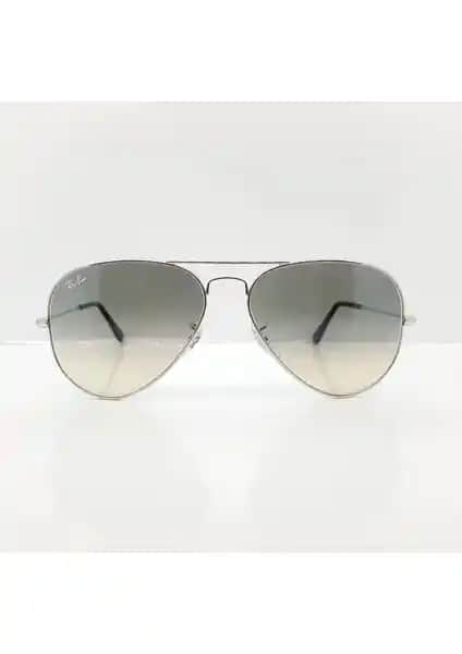 Ray-Ban Aviator RB3025 003/32 Erkek Güneş Gözlüğü: Şıklık ve Fonksiyonellik Bir Arada