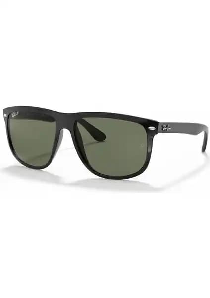 Ray-Ban RB4147 601/58 60 Polarize Erkek Güneş Gözlüğü Şık ve Koruyucu Tasarım