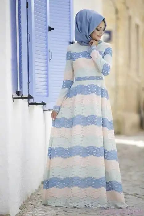 17 Yaş Gençler İçin Moda Elbise Modelleri Trendleri ve Çeşitlilik Analizi