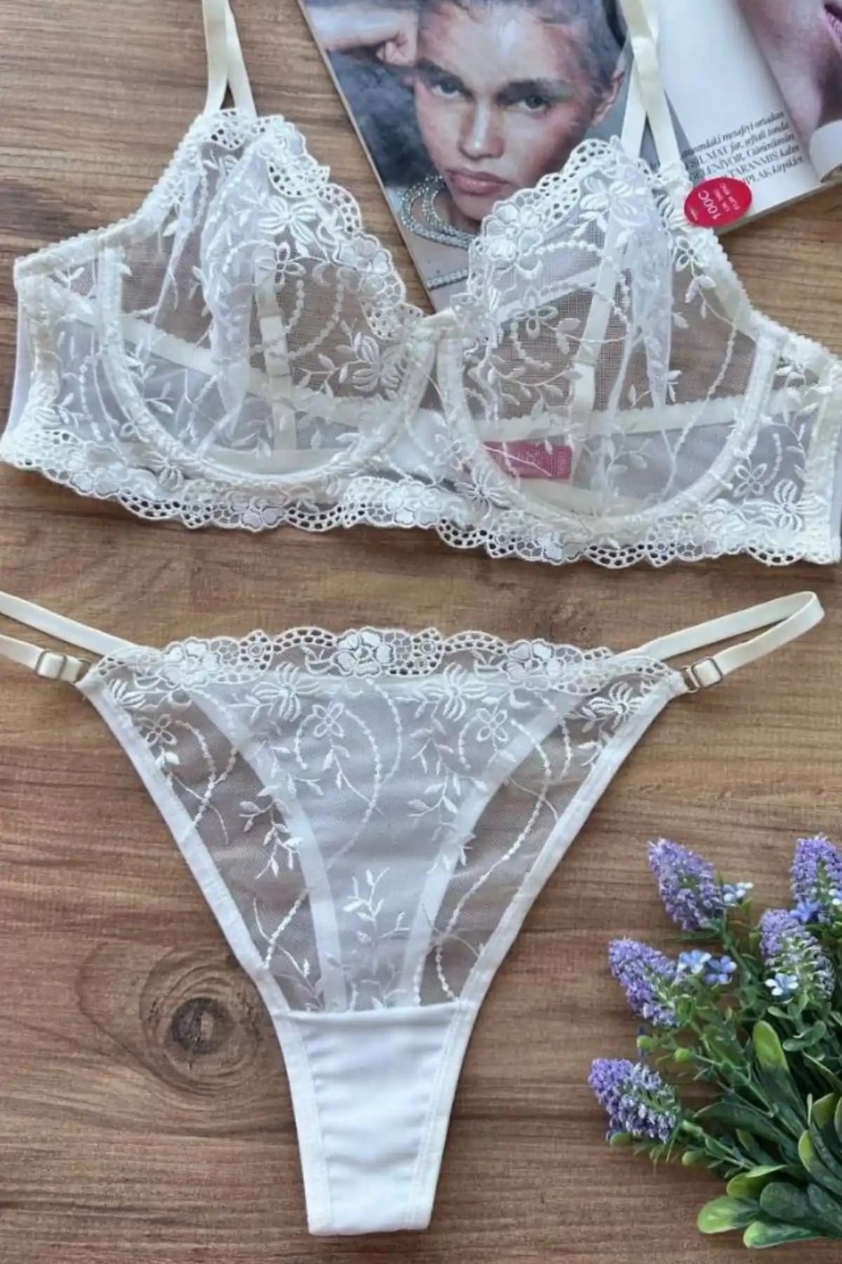 Büyük Beden Ekru Brode Sütyen Takımı: Şıklık ve Konforun Mükemmel Buluşması