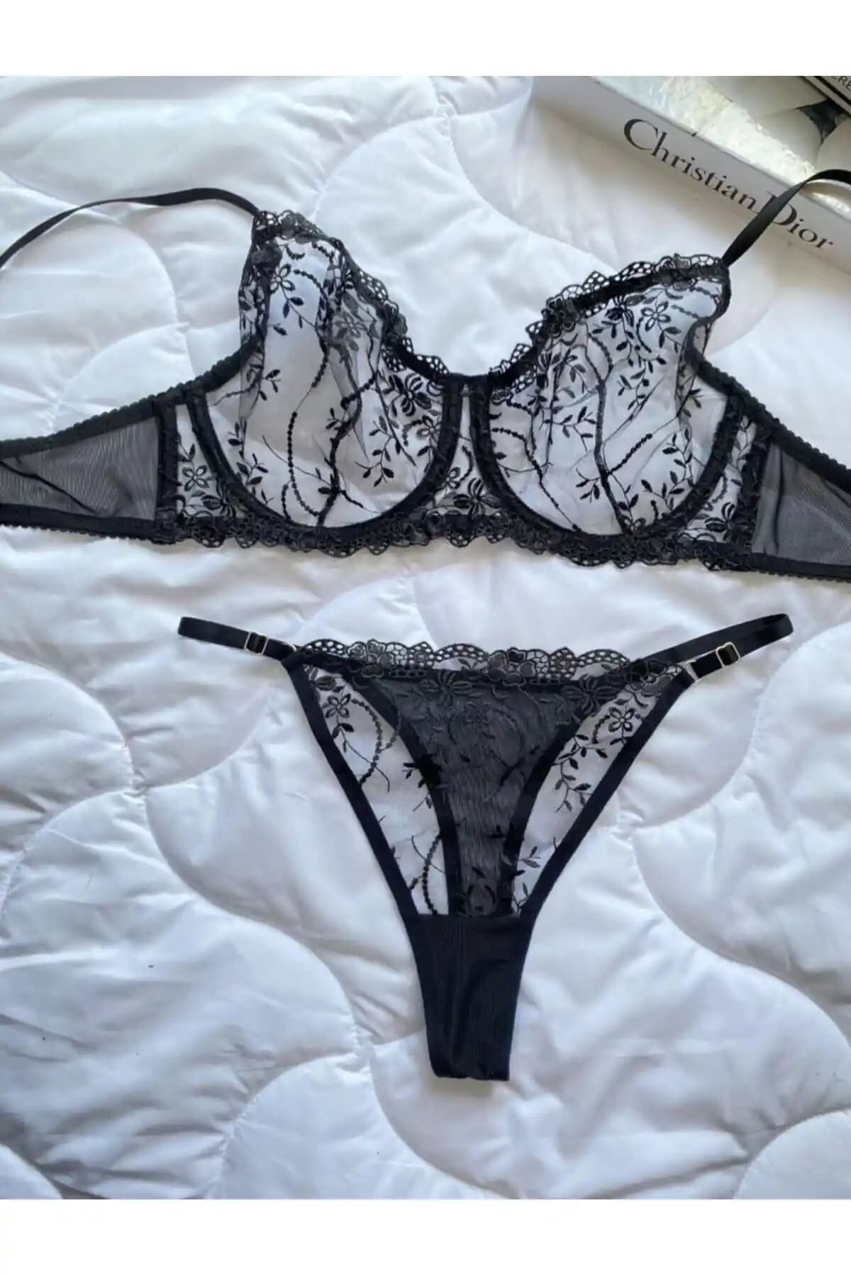 Dem Merys Büyük Beden Brode Sütyen Takımı: Şıklık ve Konforu Bir Arada Sunar