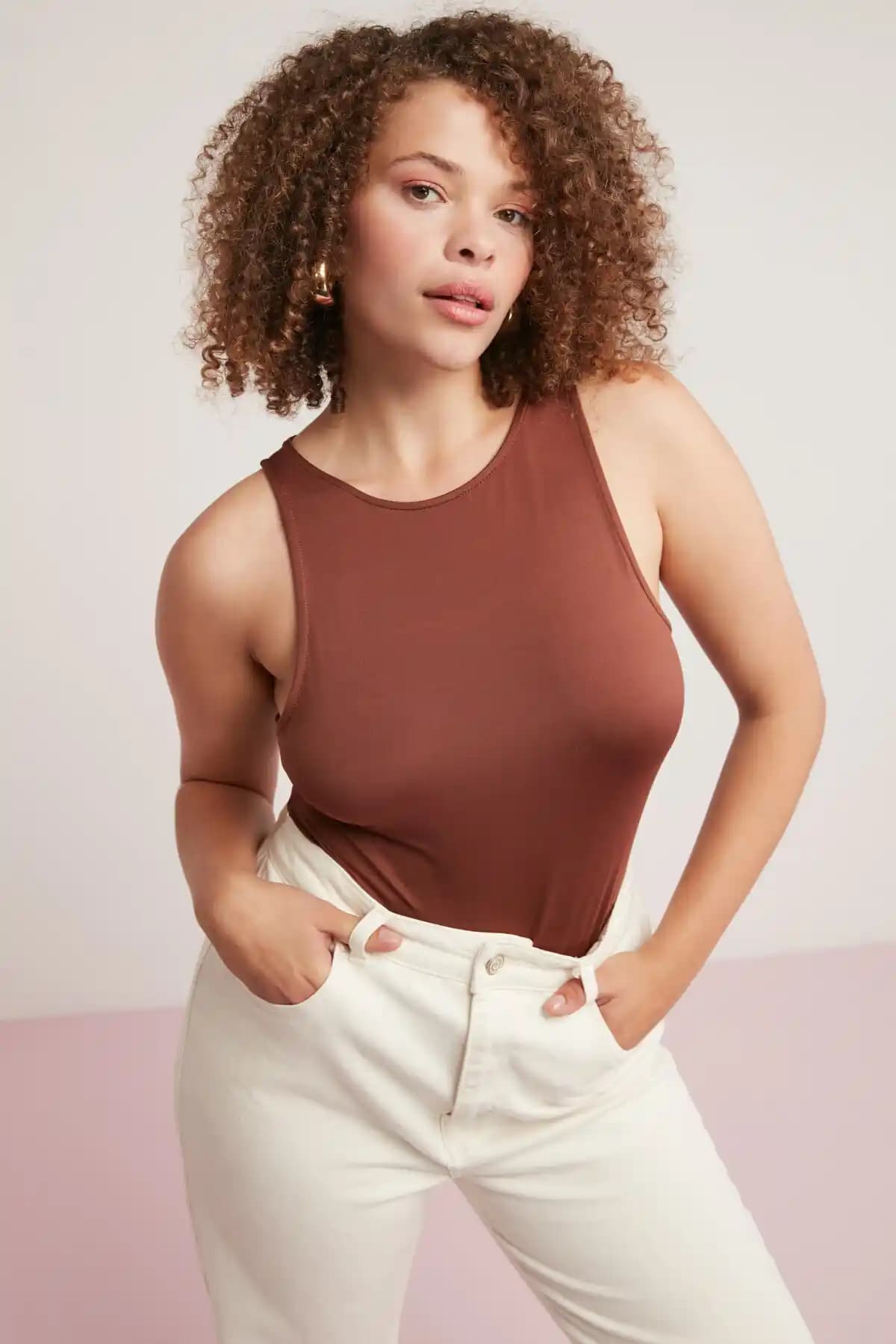 ETHIQUET Shelby Büyük Beden Kadın Body Modern ve Şık Tasarım Özellikleri