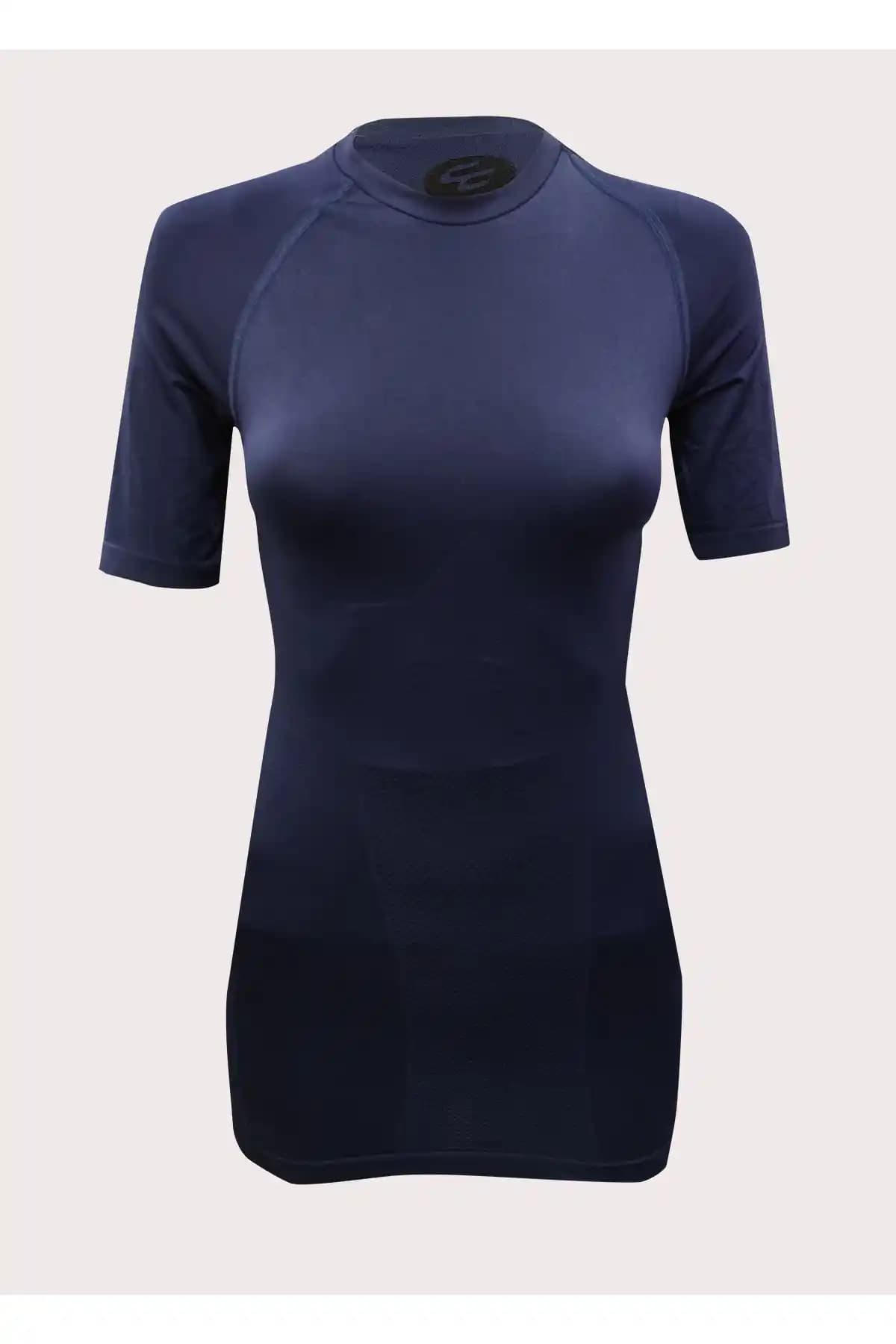 Kadınlar İçin Modern ve Rahat Dikişsiz Vücut Şekillendirici T-Shirt Önerisi