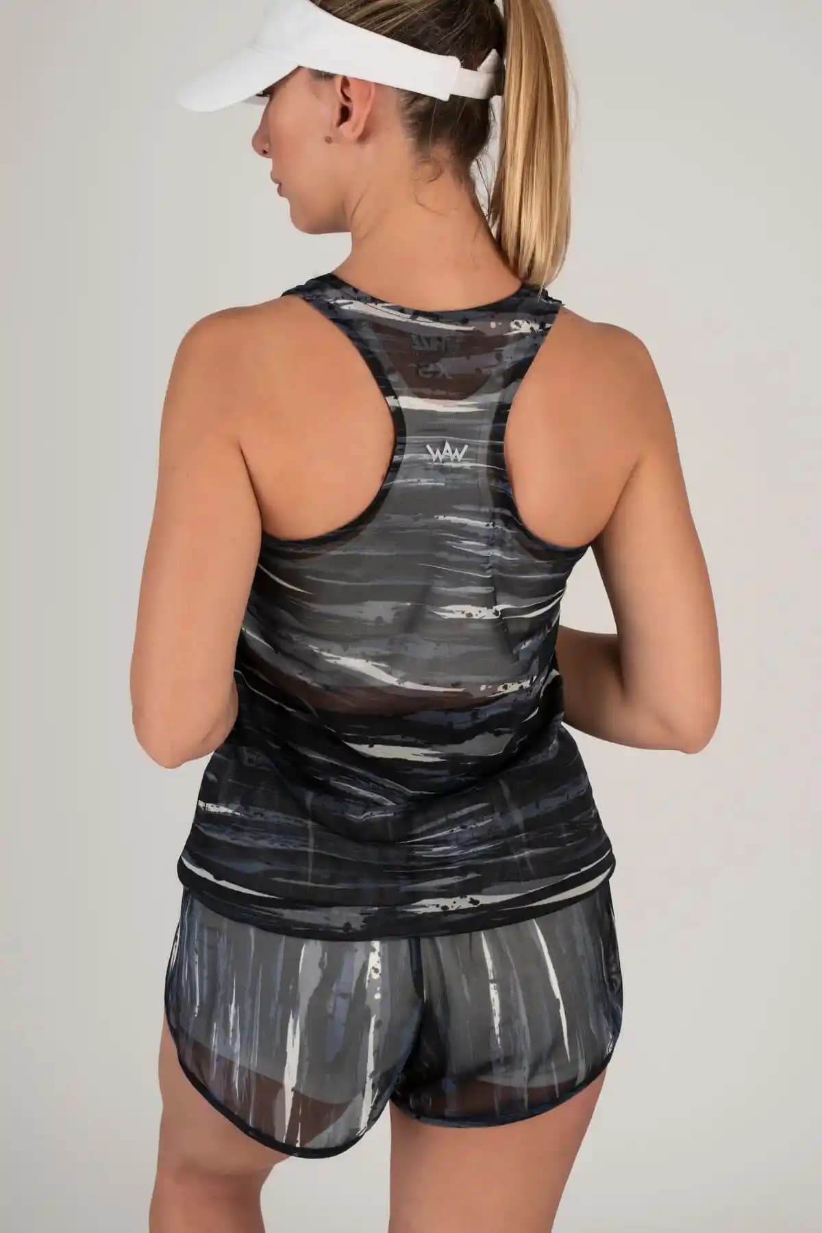 Whizz Activewear Atlet Günlük ve Spor Kullanımına Uygun Hafif Tasarım