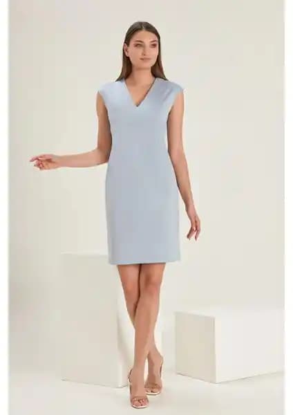 Alexander Gardi V Yaka Kalem Elbise (B23-0081) Klasik ve Zarif Tasarım