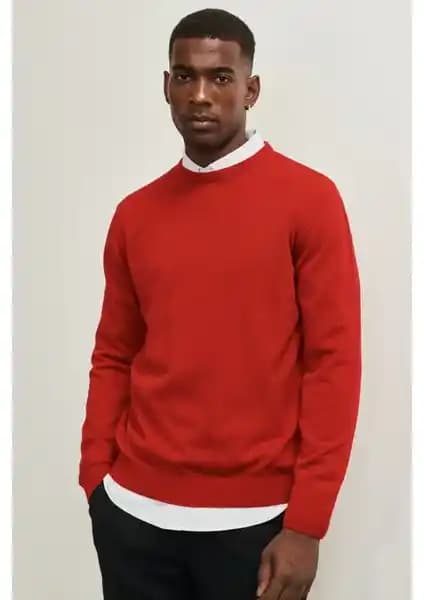 Altınyıldız Classics Kırmızı ve Lacivert Bisiklet Yaka Erkek Triko Kazak Karşılaştırması