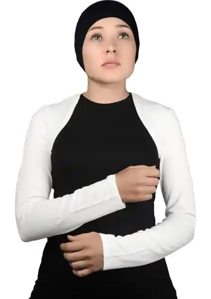 Altobeh Uzun Kollu Beyaz Tesettür Bolero: Şıklık ve Rahatlığın Buluştuğu Parça