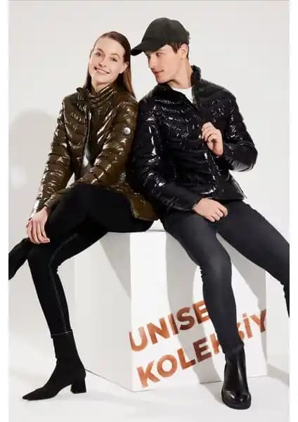 AVVA Erkek Siyah Kaz Tüyü Şişme Mont: Şıklık ve Fonksiyonellik Bir Arada