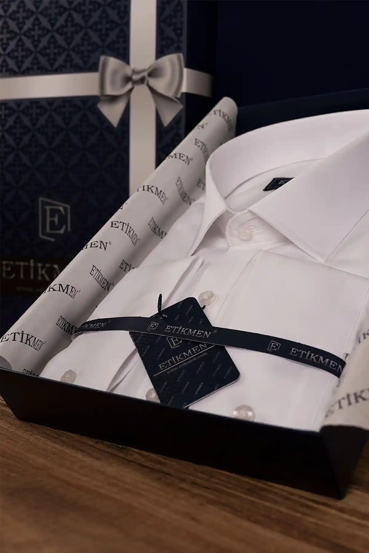 Etikmen Beyaz Saten Slimfit Erkek Gömlek – Şık, Konforlu ve Hediye Kutulu Tasarım
