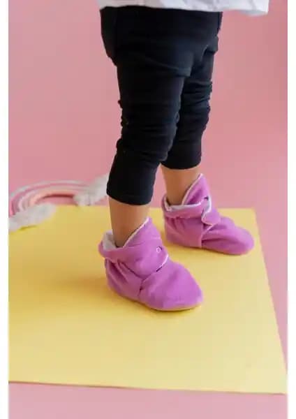 First Step Kaydırmaz Panduf ve Pialetti Kuzu Derisi İlk Adım Ayakkabısı Karşılaştırması