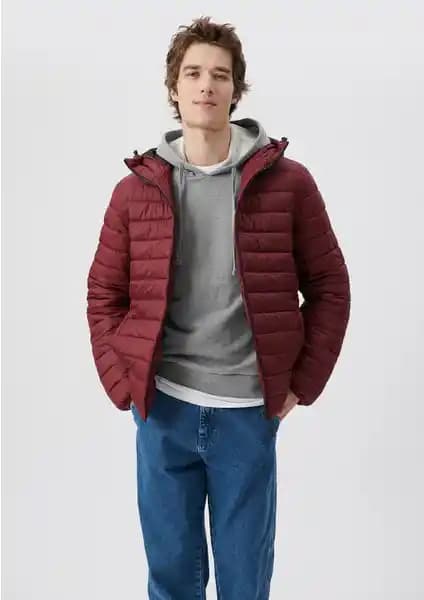 Mavi Erkek Bordo Şişme Mont 0110197-70426: Şıklık ve Fonksiyonellik Bir Arada