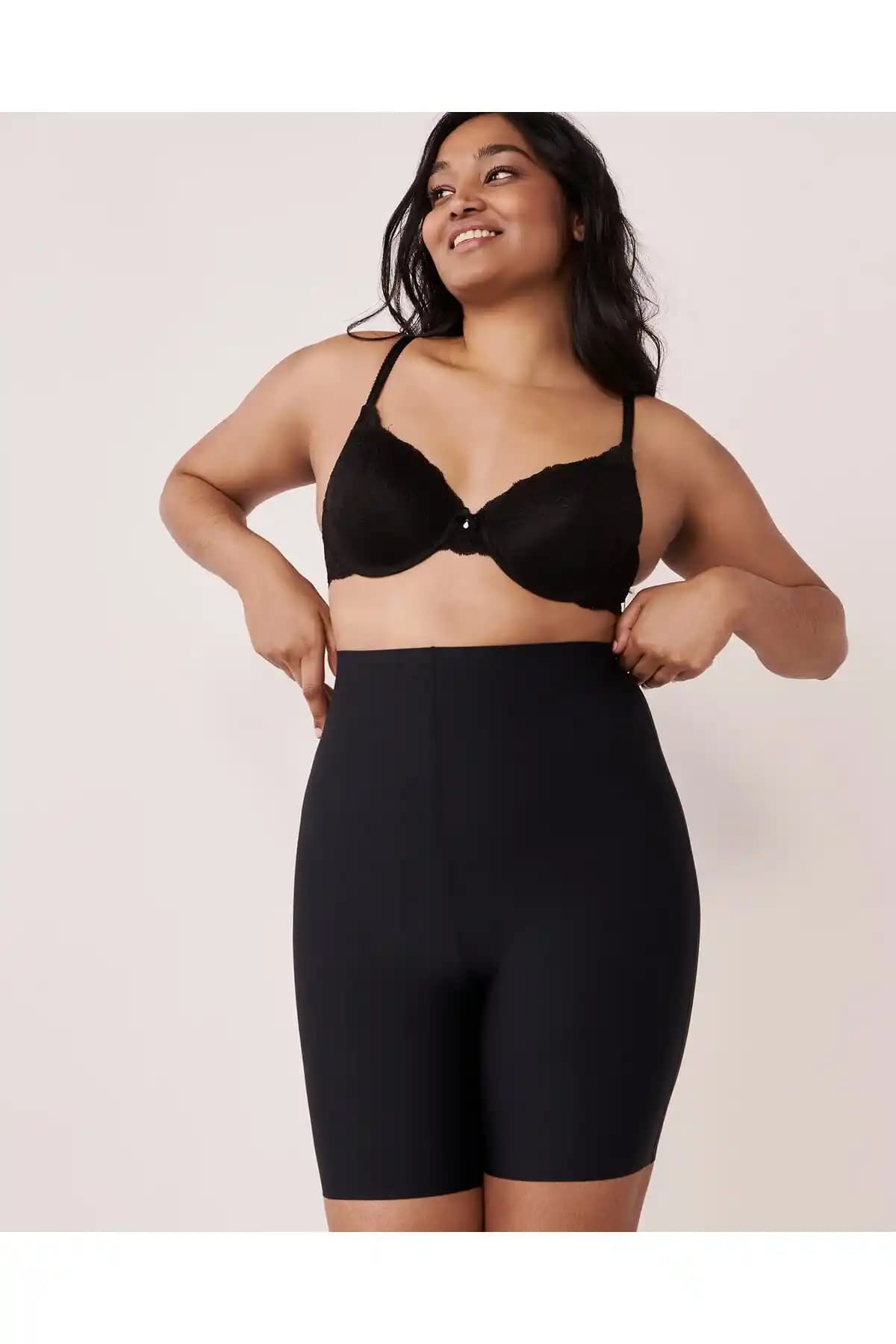 MİSTİRİK Anoky Model Yüksek Bel Esnek Kumaşlı Lazer Kesim Şort Korse Siyah