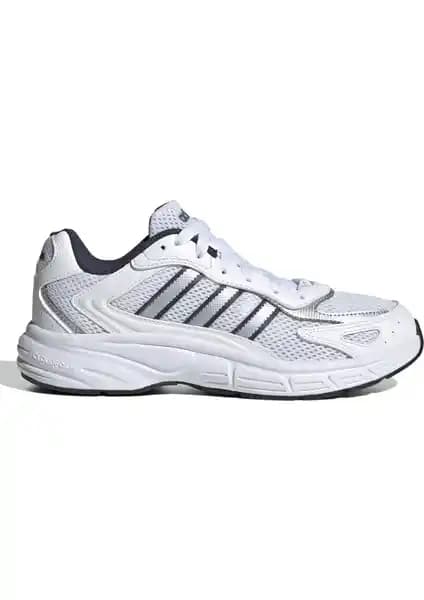 Adidas Crazychaos 2000 ve Puma Carina 2.0 Kadın Spor Ayakkabıları Karşılaştırması