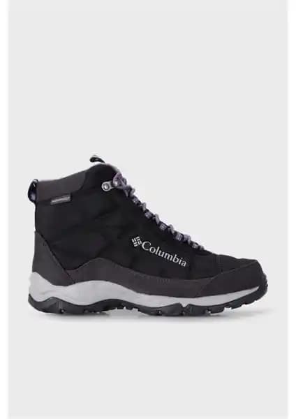 Kadın Outdoor Botları Karşılaştırması: Columbia ve Salomon Modellerinin Özellikleri