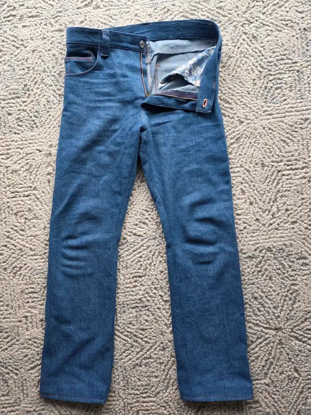 Selvedge Denim Kot Pantolon Yapımı: Teknikler, Kalıp Oluşturma ve Dikiş İpuçları