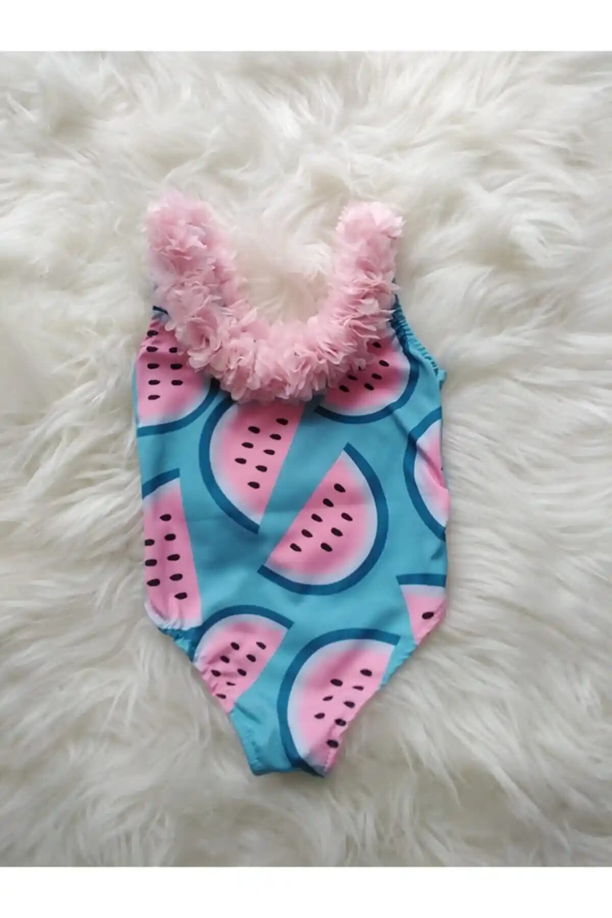 BebegiMe Çocuk Mayo Yakası Çiçek Detaylı: Şık ve Konforlu Plaj ve Yüzme Kıyafeti