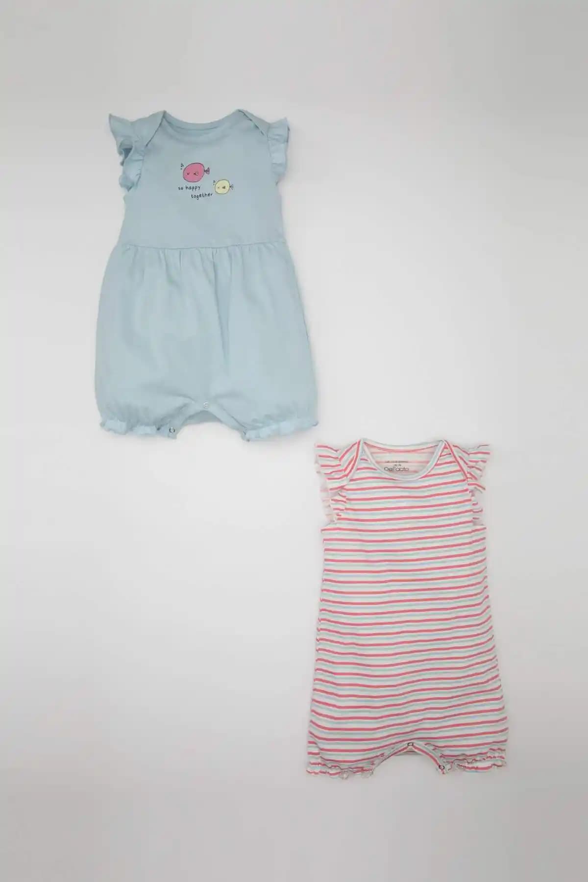 Defacto Kız Bebek Yenidoğan Çizgili Penye 2'li Tulum: Rahat ve Şık Bebek Giyim Seçeneği